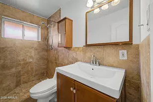 5208 N 11th Ave, Phoenix, AZ 85013 - Photo 15