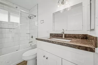 11010 W Sun City Boulevard, Sun City, AZ 85351 - Photo 17