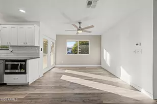 11010 W Sun City Blvd, Sun City, AZ 85351 - Photo 11