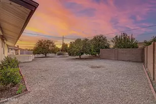 11010 W Sun City Blvd, Sun City, AZ 85351 - Photo 5