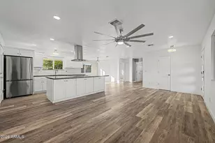 11010 W Sun City Blvd, Sun City, AZ 85351 - Photo 7