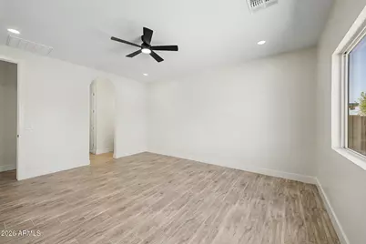 9540 W Kramer Lane, Arizona City, AZ 85123 - Photo 17