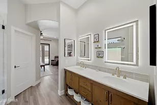 6771 W Megan St, Chandler, AZ 85226 - Photo 17