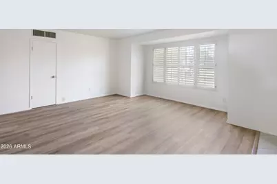 5742 N 12th Place, Phoenix, AZ 85014 - Photo 11