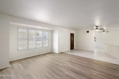 5742 N 12th Place, Phoenix, AZ 85014 - Photo 9