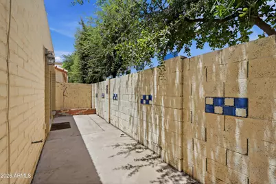 2630 E Roma Avenue, Phoenix, AZ 85016 - Photo 17