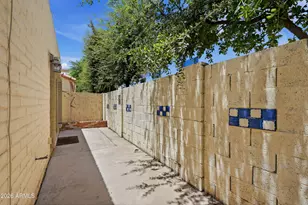 2630 E Roma Ave, Phoenix, AZ 85016 - Photo 17