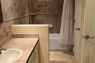 7510 E Thomas Rd, Scottsdale, AZ 85251 - Photo 11
