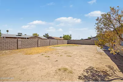 7506 W Turney Avenue, Phoenix, AZ 85033 - Photo 27