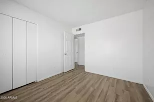 7506 W Turney Ave, Phoenix, AZ 85033 - Photo 21