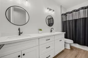 2345 N 28th Pl, Phoenix, AZ 85008 - Photo 17