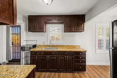 2638 E Willetta Street, Phoenix, AZ 85008 - Photo 19