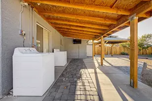 2638 E Willetta St, Phoenix, AZ 85008 - Photo 29