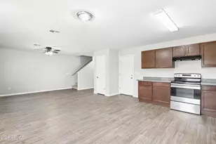 1748 N Logan Ln, Casa Grande, AZ 85122 - Photo 9