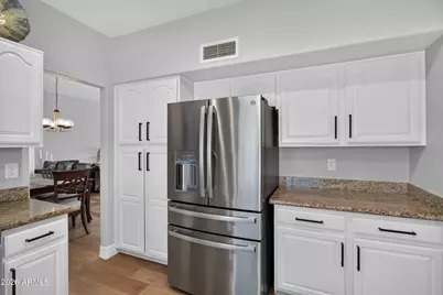 1080 N Aspen Drive, Chandler, AZ 85226 - Photo 9