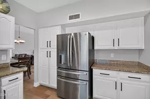1080 N Aspen Dr, Chandler, AZ 85226 - Photo 9