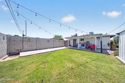 6446 W Piccadilly Road, Phoenix, AZ 85033 - Photo 11