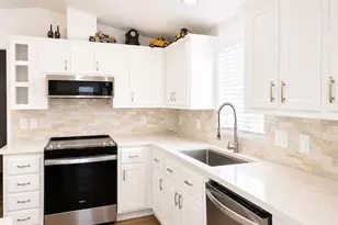 1614 E Villa Rita Dr, Phoenix, AZ 85022 - Photo 3