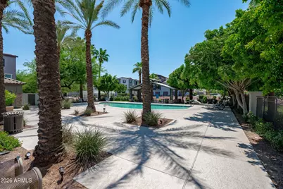2304 E Hidalgo Avenue, Phoenix, AZ 85040 - Photo 33