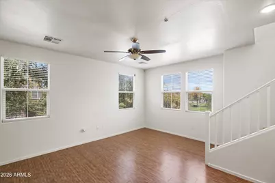 2304 E Hidalgo Avenue, Phoenix, AZ 85040 - Photo 7
