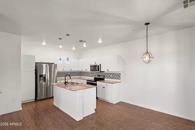 2304 E Hidalgo Avenue, Phoenix, AZ 85040 - Photo 11