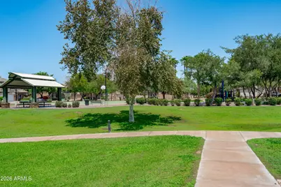 2304 E Hidalgo Avenue, Phoenix, AZ 85040 - Photo 35