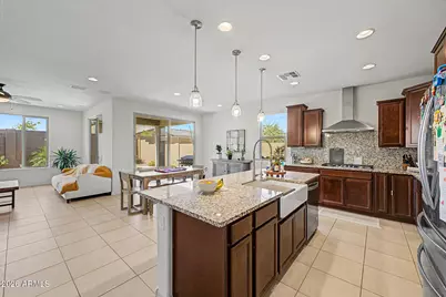 1957 W Fawn Way, San Tan Valley, AZ 85144 - Photo 5