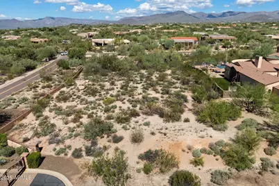 8030 E Sunflower Court, Scottsdale, AZ 85266 - Photo 9