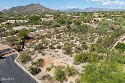 8030 E Sunflower Court, Scottsdale, AZ 85266 - Photo 3