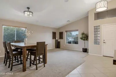 2716 E Quiet Hollow Lane, Phoenix, AZ 85024 - Photo 9
