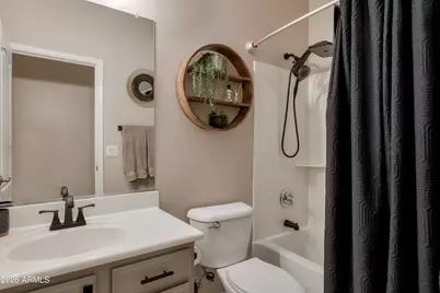 2716 E Quiet Hollow Lane, Phoenix, AZ 85024 - Photo 23