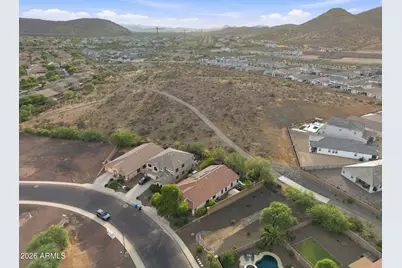 2716 E Quiet Hollow Lane, Phoenix, AZ 85024 - Photo 5