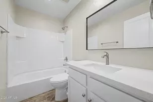 3010 N 37th St, Phoenix, AZ 85018 - Photo 27