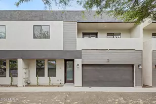 3010 N 37th St, Phoenix, AZ 85018 - Photo 1
