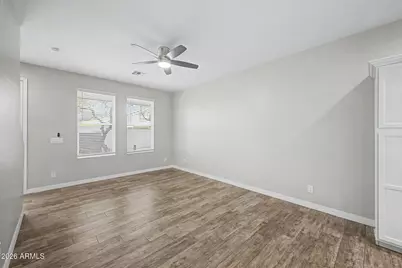 3010 N 37th Street #4, Phoenix, AZ 85018 - Photo 15