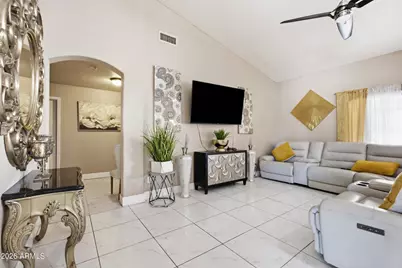 8523 W Palm Lane, Phoenix, AZ 85037 - Photo 5