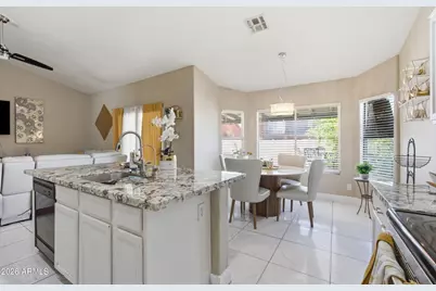 8523 W Palm Lane, Phoenix, AZ 85037 - Photo 11