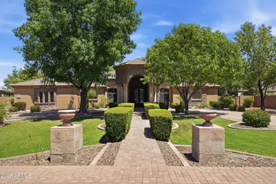 6561 S Oakwood Way, Gilbert, AZ 85298 - Photo 1