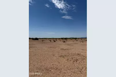52903 W Glendale Avenue W #'-', Tonopah, AZ 85354 - Photo 19
