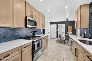 4332 W Echo Ln, Glendale, AZ 85302 - Photo 39
