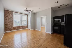 39 W Main St, Mesa, AZ 85201 - Photo 3