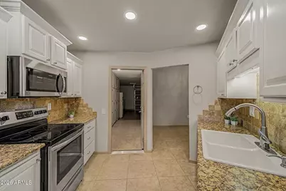 13834 N 111th Avenue, Sun City, AZ 85351 - Photo 25