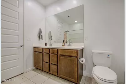 2239 W Donner Drive, Phoenix, AZ 85041 - Photo 11