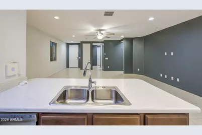 2239 W Donner Drive, Phoenix, AZ 85041 - Photo 5