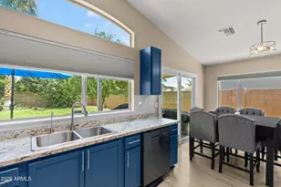 5018 W Wikieup Ln, Glendale, AZ 85308 - Photo 11