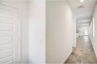 1749 W Stealth Avenue, Apache Junction, AZ 85120 - Photo 5