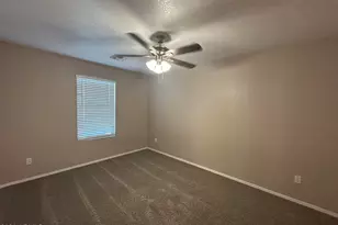 9549 W Monte Vista Rd, Phoenix, AZ 85037 - Photo 37