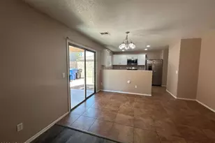 9549 W Monte Vista Rd, Phoenix, AZ 85037 - Photo 13