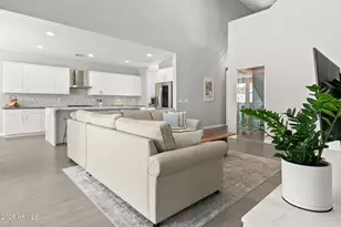 2750 E Yale St, Phoenix, AZ 85008 - Photo 27