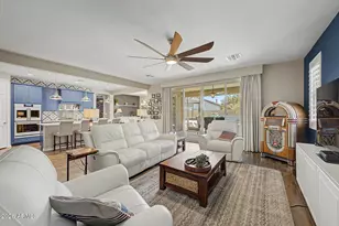 7641 West Odeum Ln, Phoenix, AZ 85043 - Photo 9
